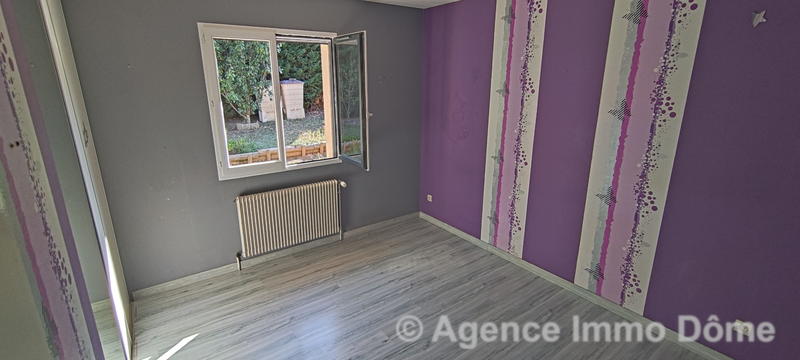 Pavillon - 95 m² - 5 pièces