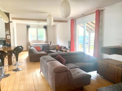 Maison - 110 m² - 4 pièces