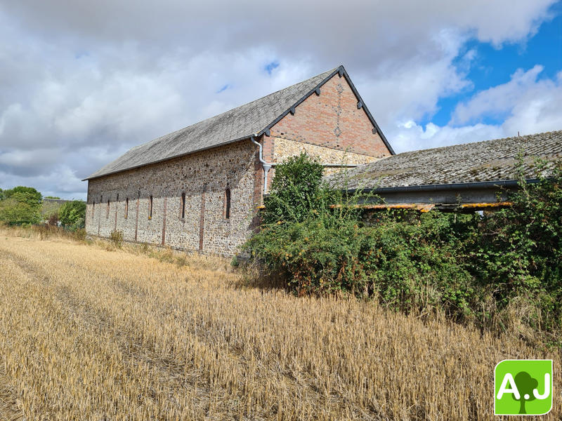 Maison ancienne - 200 m² - 1 pièce