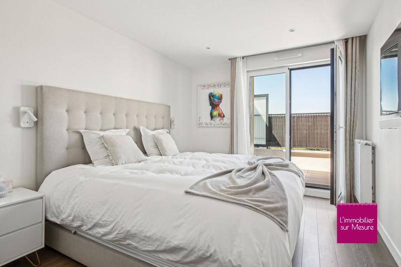 Appartement - 98 m² - 4 pièces