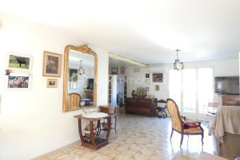 Maison traditionnelle - 140 m² - 6 pièces