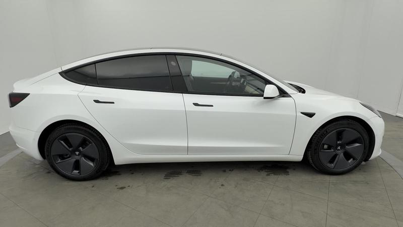 Tesla Model 3 Autonomie Standard Plus Rwd