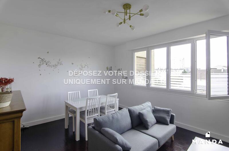 Chambre - 12 m² - 4 pièces