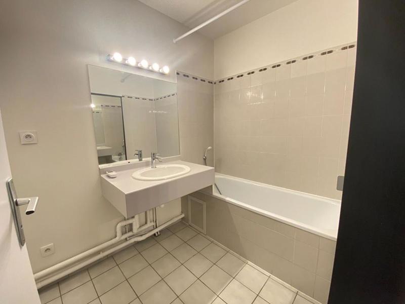 Appartement - 75 m² - 2 pièces