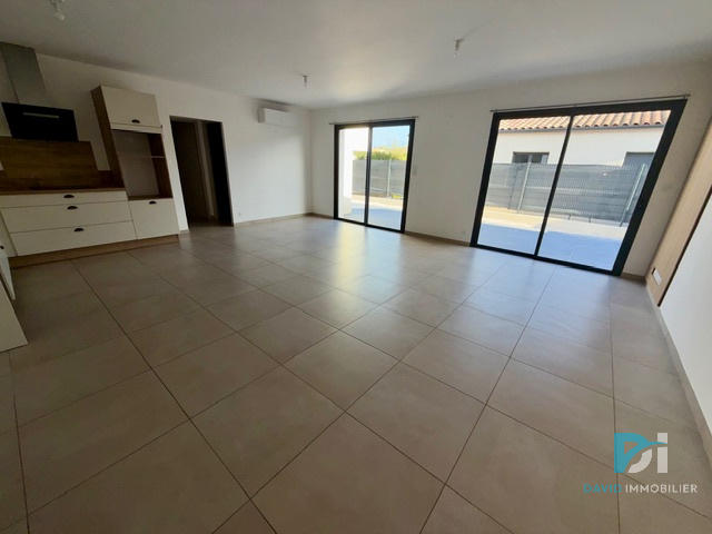 Villa - 100 m² - 5 pièces