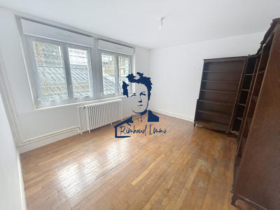 Appartement - 73 m² - 1 pièce