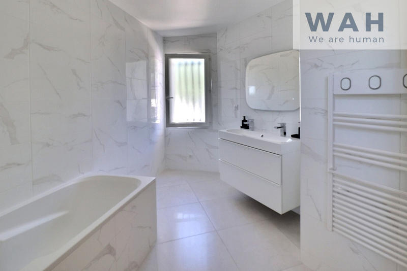 Maison - 168 m² - 6 pièces