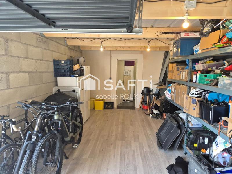 Maison - 98 m² - 4 pièces