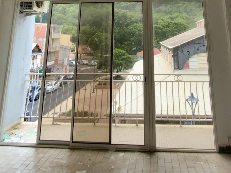 Immeuble - 301 m² - 8 pièces