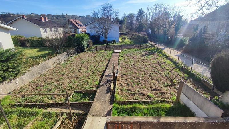 Maison - 168 m² - 8 pièces