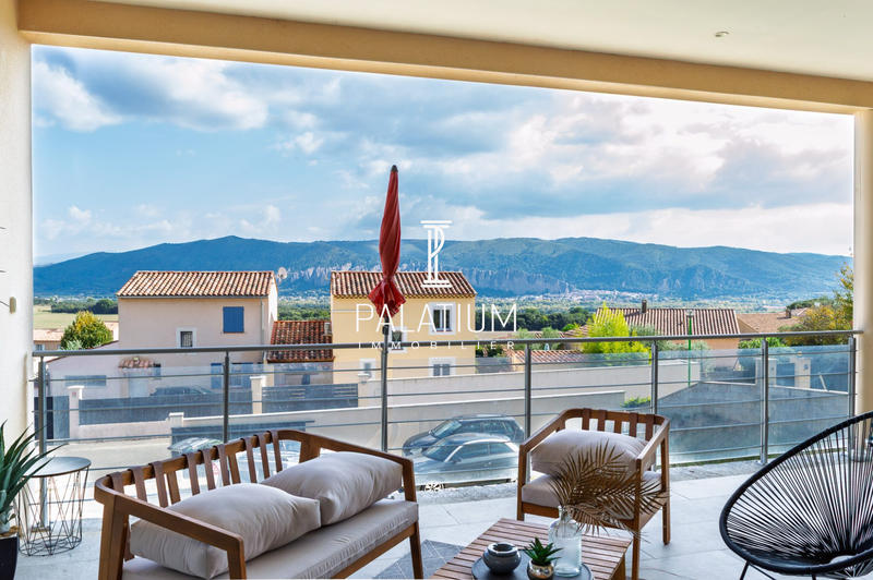 Maison - 168 m² - 5 pièces