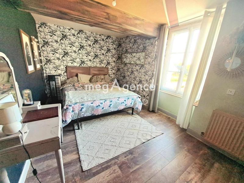 Maison - 140 m² - 7 pièces