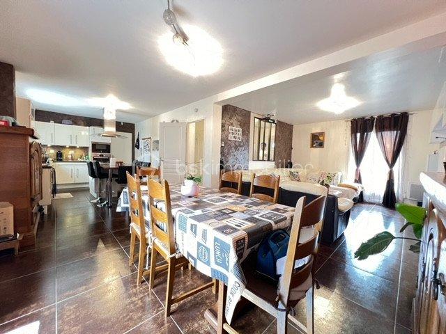 Pavillon - 95 m² - 5 pièces