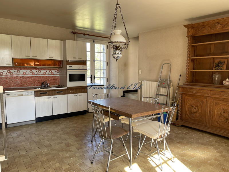 Maison - 285 m² - 7 pièces