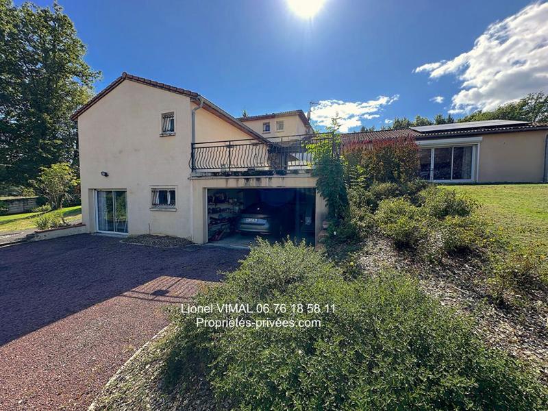 Maison - 258 m² - 8 pièces