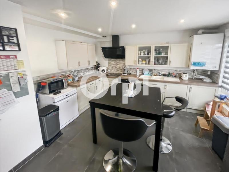 Maison - 120 m² - 6 pièces