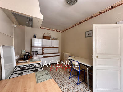 Maison - 123 m² - 4 pièces