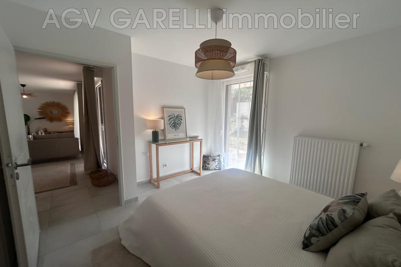 Appartement - 94 m² - 4 pièces