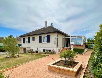 Maison - 139 m² - 5 pièces