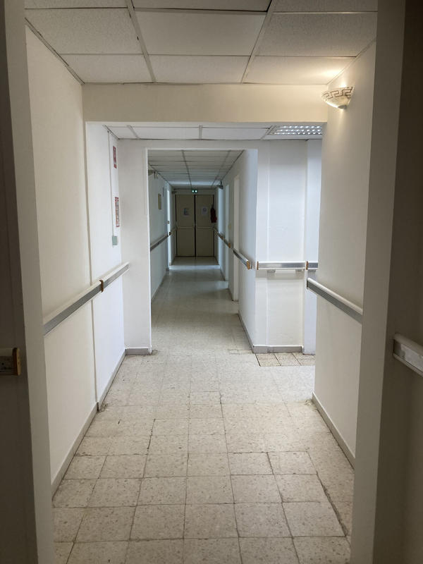 Local commercial - 220 m²