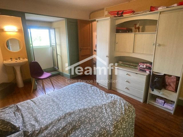 Maison - 161 m² - 5 pièces