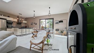 Maison - 135 m² - 6 pièces