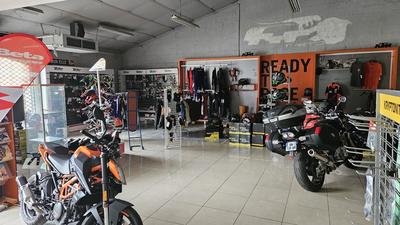 Fonds de commerce - 600 m²