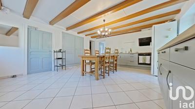 Maison - 193 m² - 5 pièces