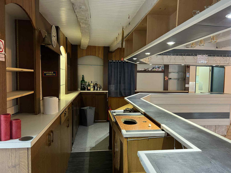 Maison - 262 m² - 11 pièces