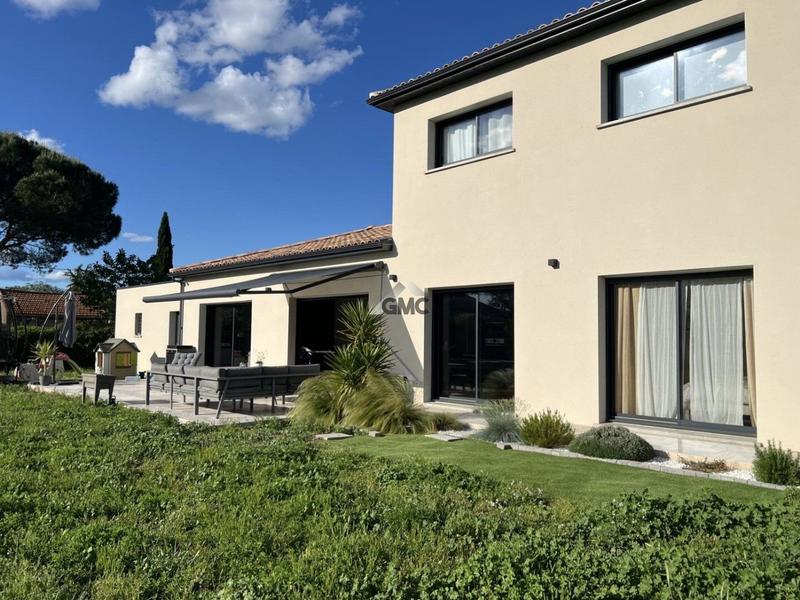 Villa - 151 m² - 5 pièces
