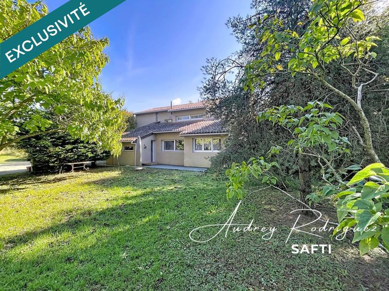 Maison - 166 m² - 7 pièces