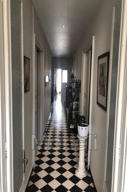 Appartement - 180 m² - 7 pièces