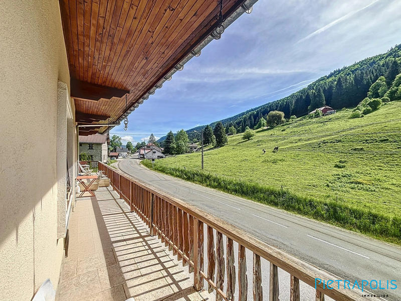 Appartement - 148 m² - 5 pièces