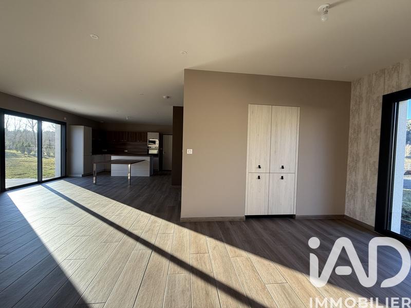 Maison - 116 m² - 4 pièces