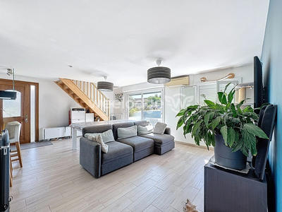 Maison - 120 m² - 7 pièces