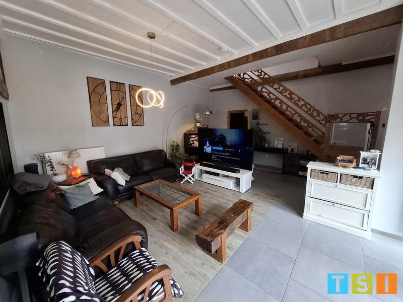 Maison - 264 m² - 8 pièces