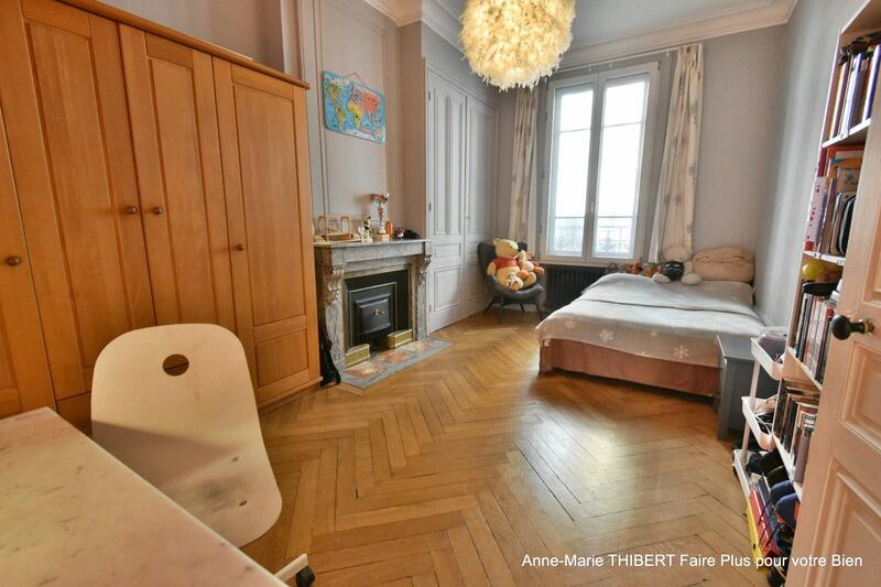 Appartement - 96 m² - 4 pièces