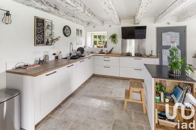 Maison - 223 m² - 6 pièces