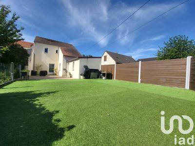 Maison - 102 m² - 5 pièces