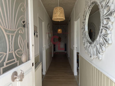 Maison - 99 m² - 3 pièces