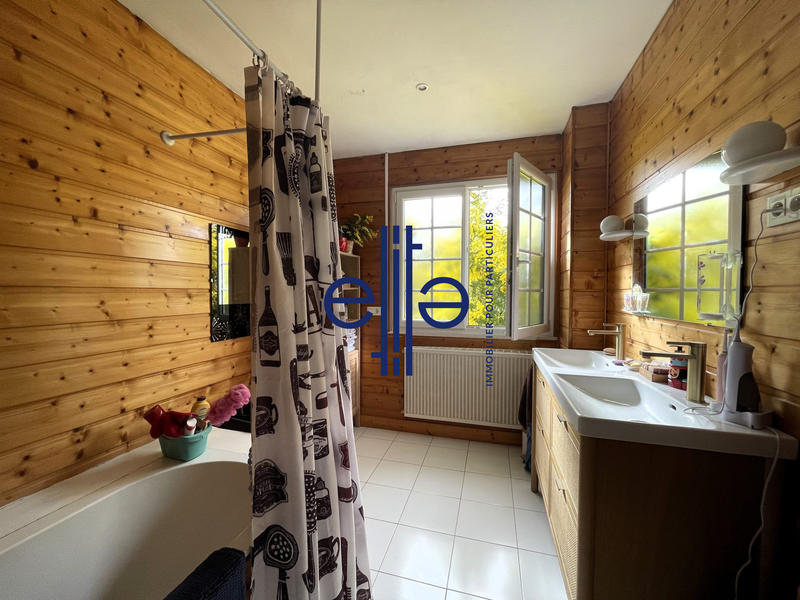 Maison - 142 m² - 6 pièces