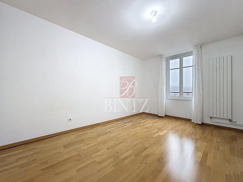 Appartement - 99 m² - 3 pièces