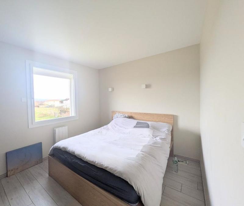 Maison - 93 m² - 4 pièces