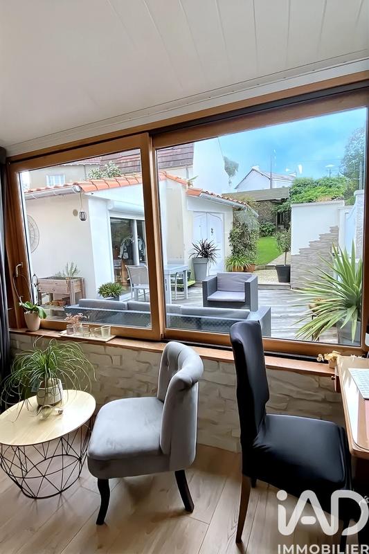 Maison - 142 m² - 7 pièces