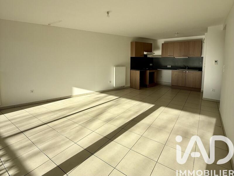 Appartement - 85 m² - 4 pièces