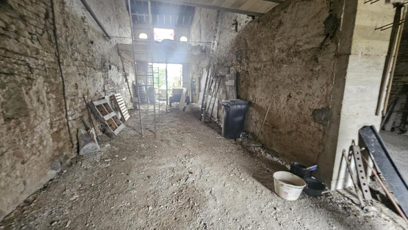 Maison - 255 m² - 3 pièces