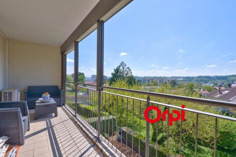 Appartement - 162 m² - 5 pièces