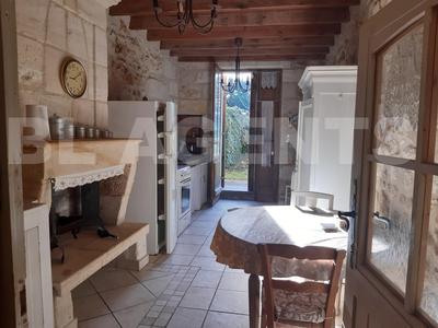 Maison en pierre - 156 m² - 6 pièces