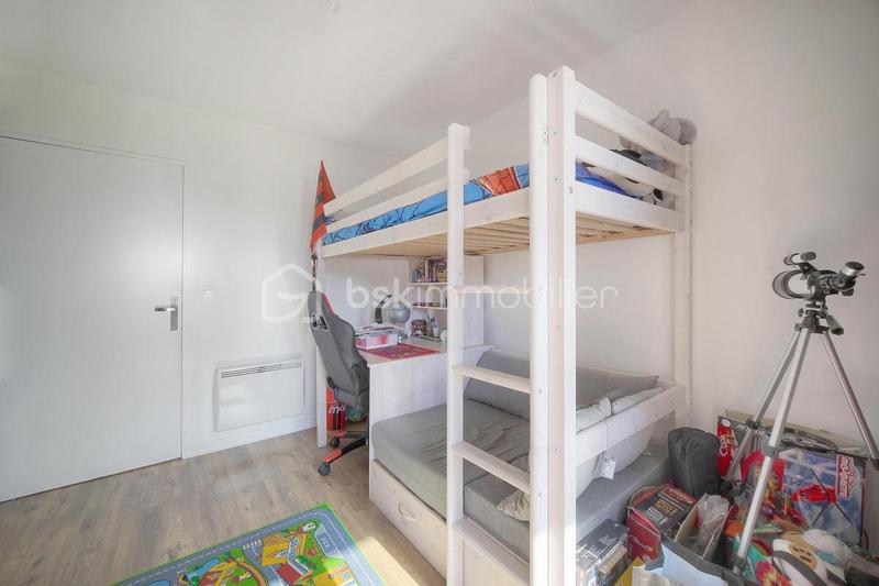Appartement - 79 m² - 4 pièces