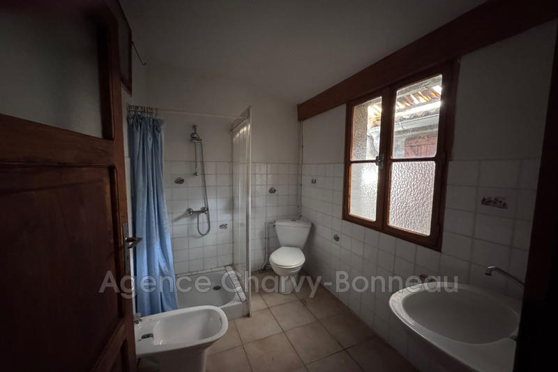 Maison - 182 m² - 9 pièces